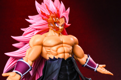 紅き仮面のサイヤ人