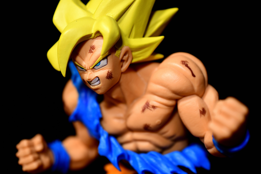 ジャンプ50周年 アニバーサリーフィギュア孫悟空　２