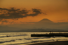 鵠沼海岸からの富士見夕景