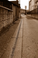 路地裏