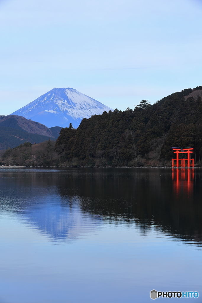 鳥居と富士