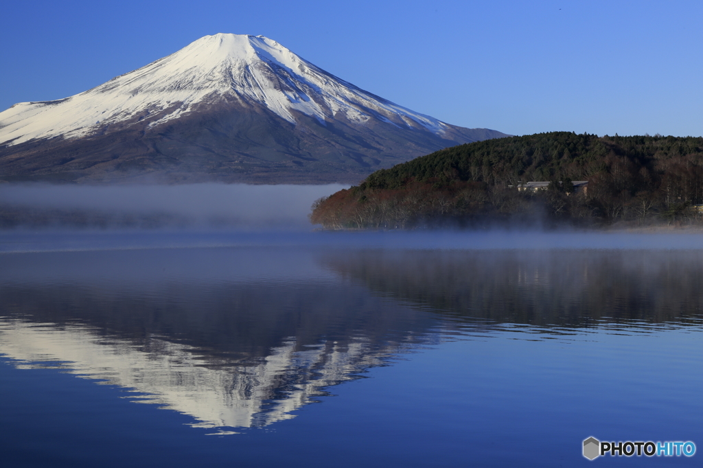 「師走　山中湖畔」