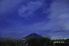 「初秋の星景」