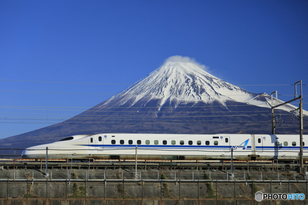 駆け抜ける