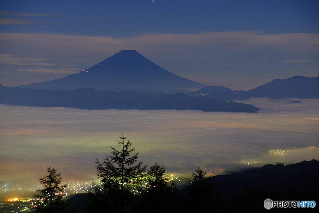 「甘利山の夜」