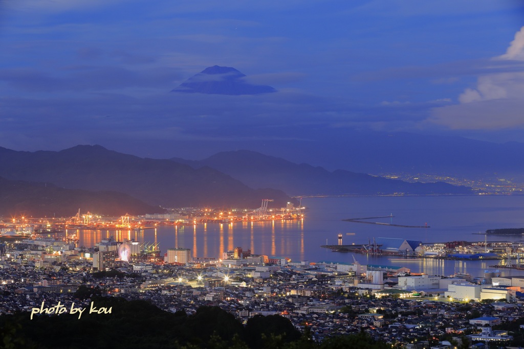 「清水港の夜景」