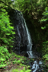 新緑の滝（青葉滝）