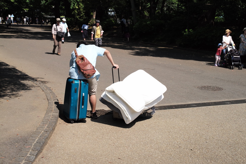 蒲団は自分で運ぶべし