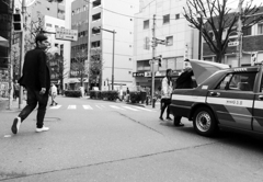 日曜日、彼女は旅立った