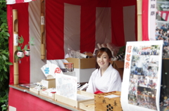 爽やか巫女さん