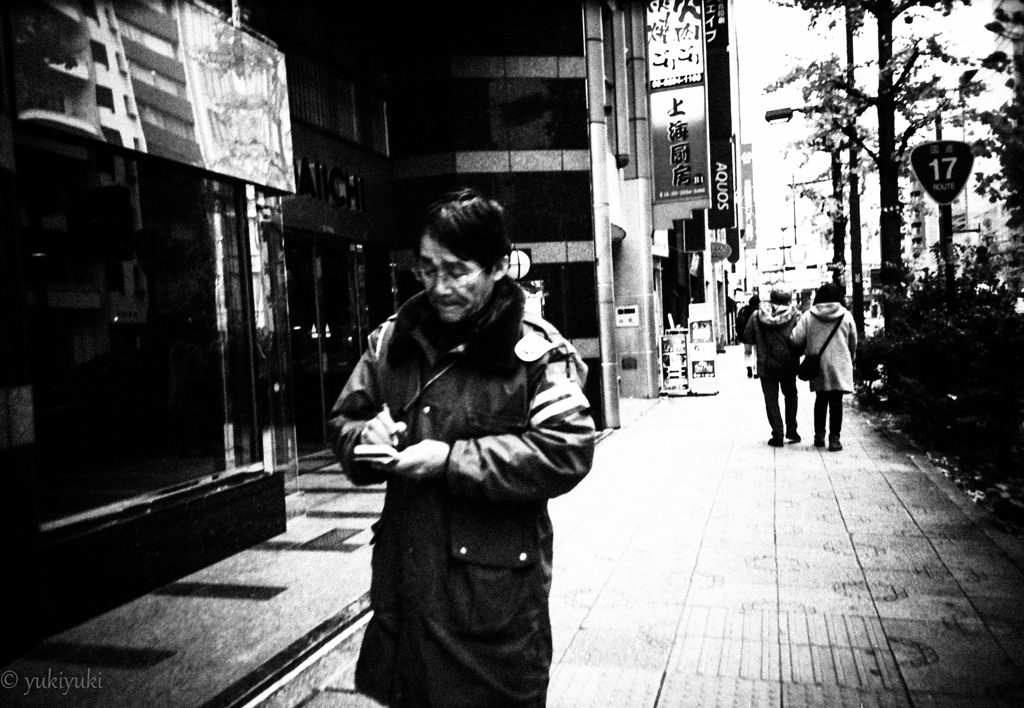 誰にも明日のことは分からないさ・・・