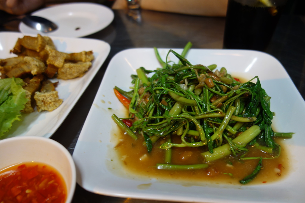 In the distance・・旅行記