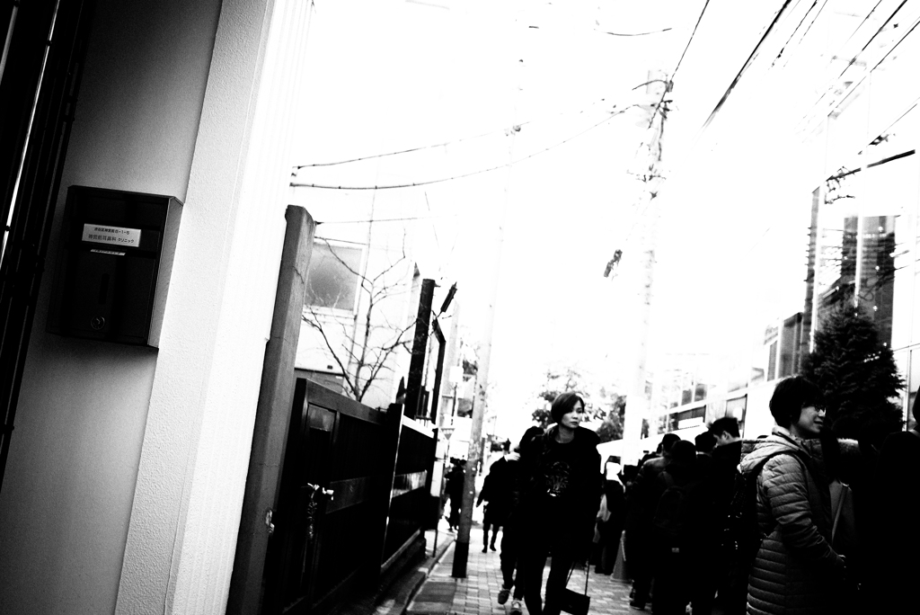 原宿の裏通りにおいて