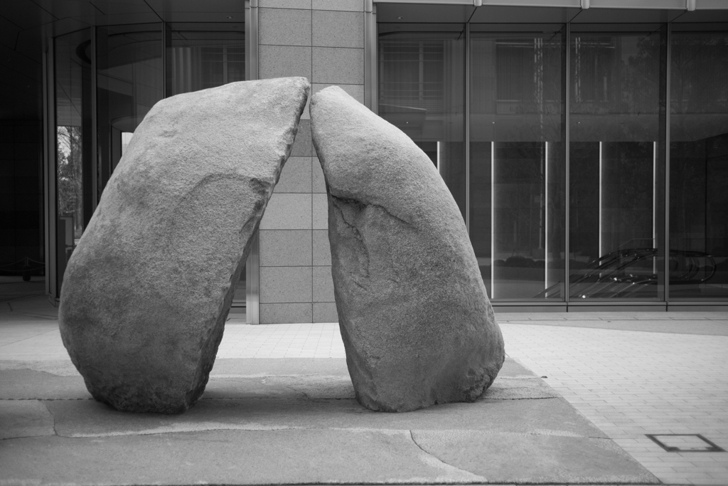 支え合ってなんかいない