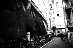 悲しき街角