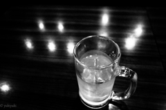 水