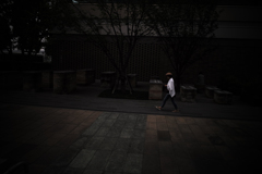 下を向いて歩こう