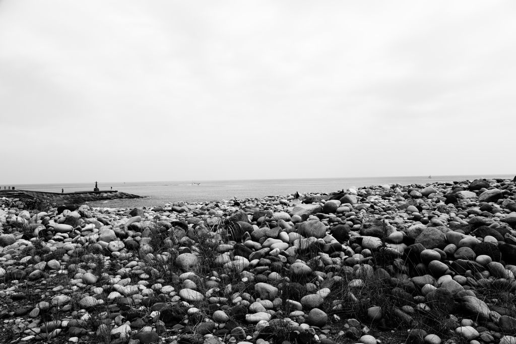 石にも意思がある