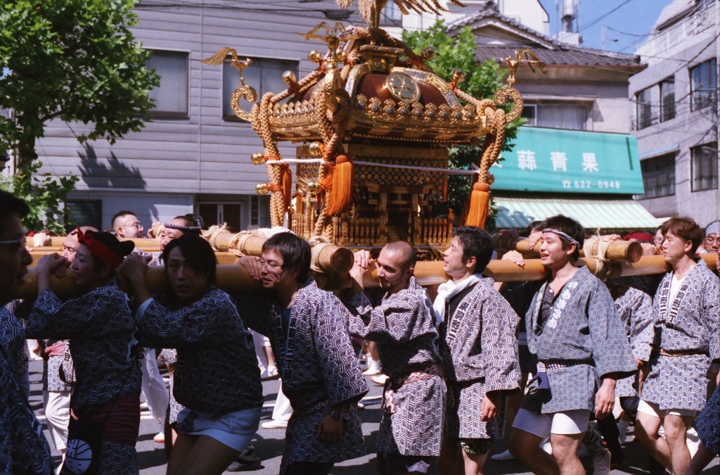 外人さんも混じり合った