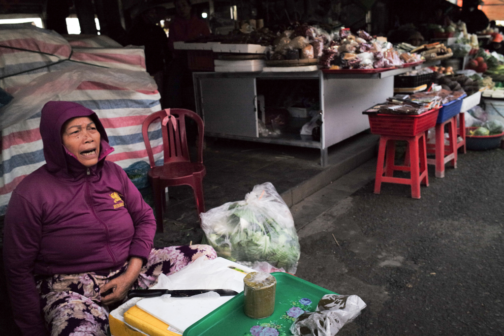 叫べば買ってくれる