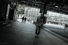 見上げてごらん