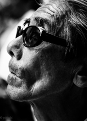 Aiming for Bruce Gilden　目線