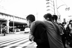 腕折り固め