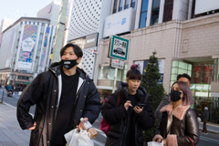 黒マスクの時代