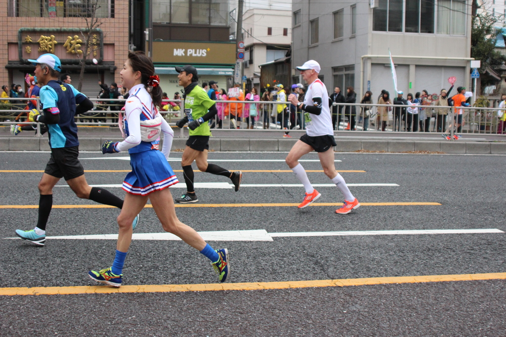 チアリーダーの爆走