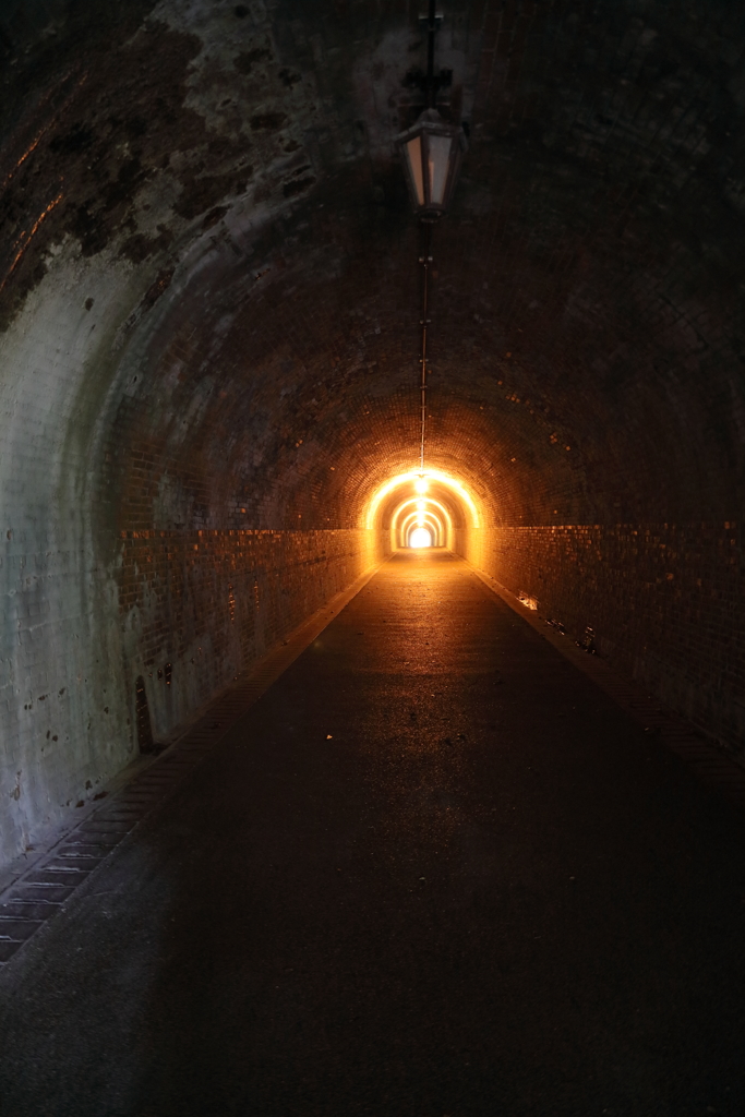 ゆきゆきがゆく　　なとなく先が見えた