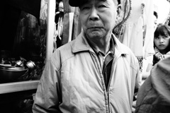 Aiming for Bruce Gilden　　混雑　　