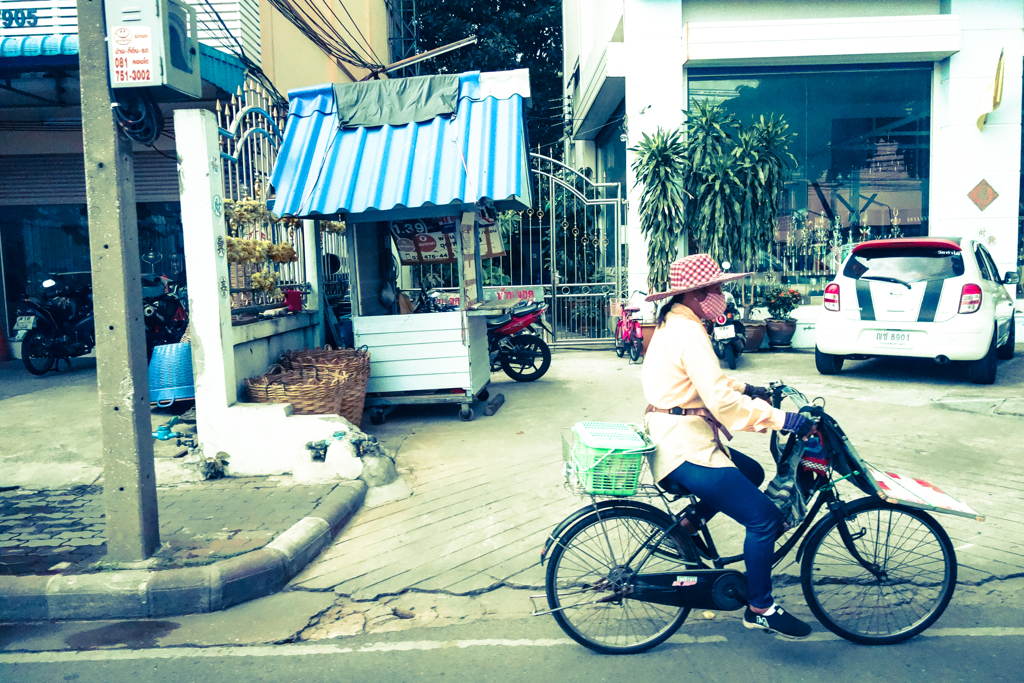 in the distance・・サイクリングヤッホー