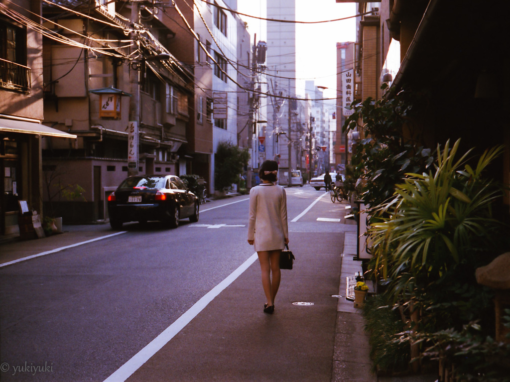 待っていた女