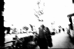 顔がなくても人は人