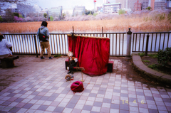 置き去りにされた人形 置き去りにされた人形