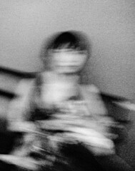 消えてゆく美女