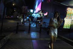 In the distance　夜にすれ違った