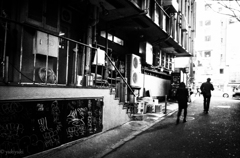 俺についてこい、という古いセリフ