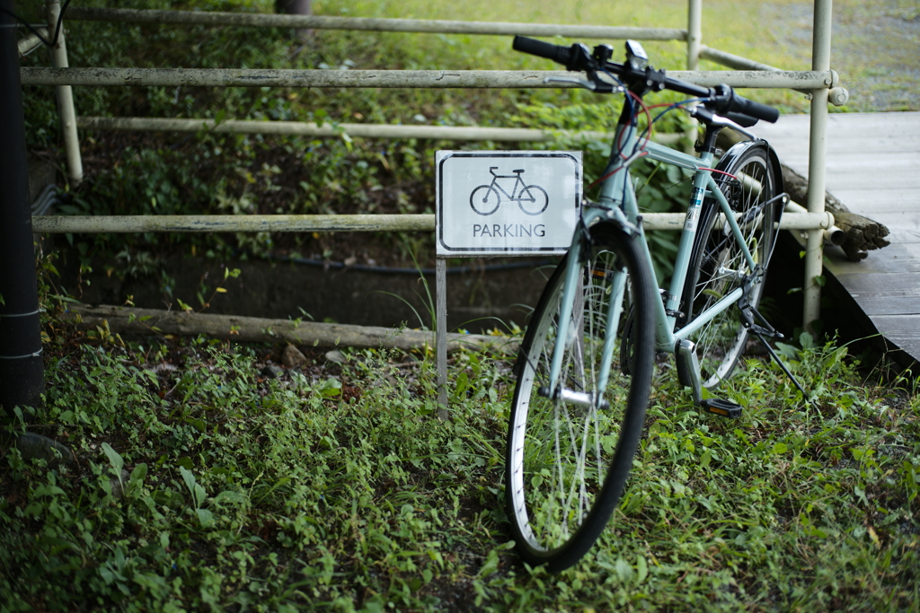 孤独な自転車パーキング