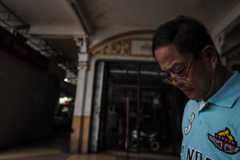 　in the distance・・・タイのおじさんはロンドン