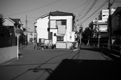 右か左か、正面か