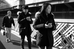 服装も行動も同じ人がいた