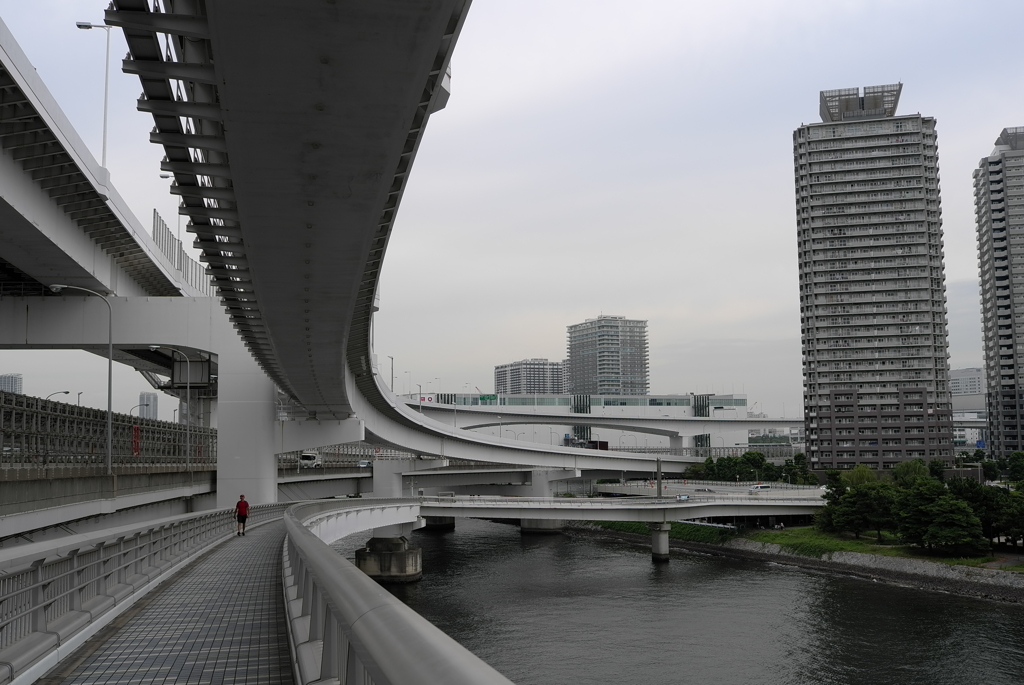 遠すぎた橋