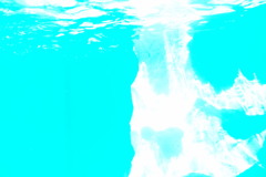 水