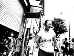 Aiming for Bruce Gilden　笑えることを思い出す