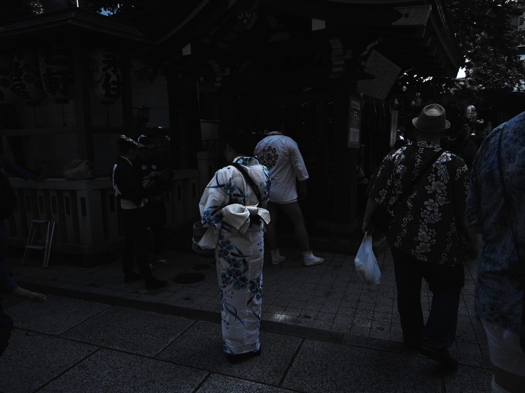 ニコンの女