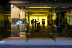店