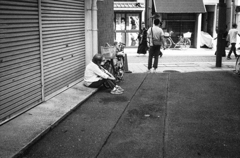 人はみな一人では生きていけない