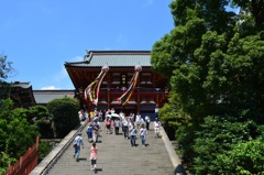 真夏の八幡宮