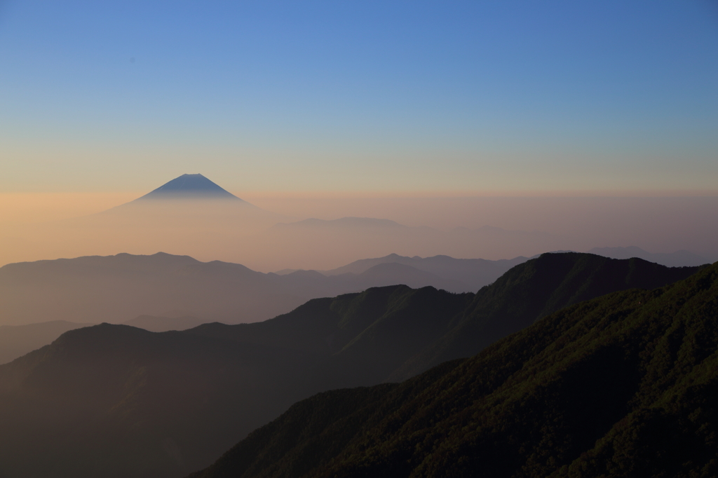 朝の空気の中で